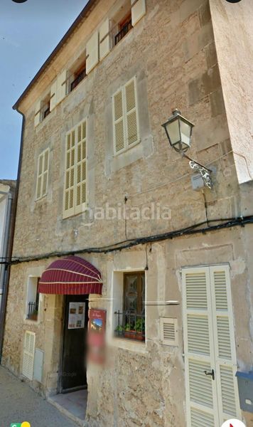 Foto 5eb3d46d-c86a-4a86-bbce-afd6d5104796. Edificio casa señorial histórica edificio con unidad comercial viviendas 2 viviendas mallorca cerca del mar. en Capdepera