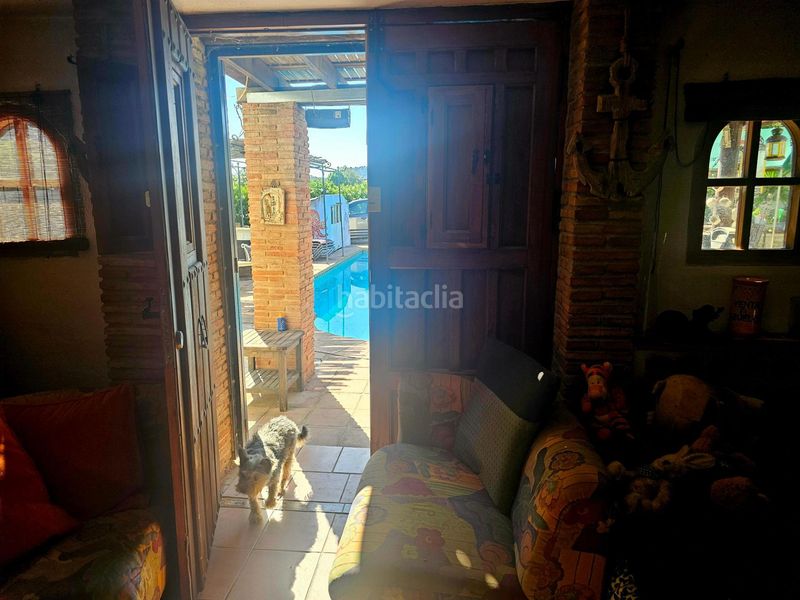 Foto e530f9b4-3e1a-4c28-9279-99cd59a426aa. Xalet amb aparcament a Guaro