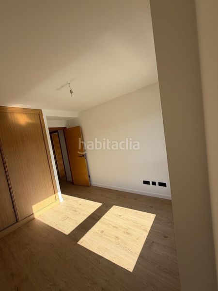 Foto 83a141ad-cec3-4366-9804-aea3f38304b7. Pis amb aparcament a Illa de Arousa (A)