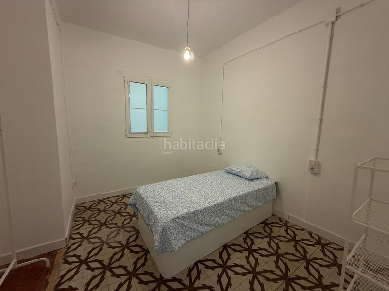 Foto f1f47dd8-8221-4ba8-80f8-2ccb9957e979. Pis a Centre Tortosa