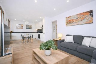 Pis  Calle 31 diciembre. Último piso reformado con terraza solarium