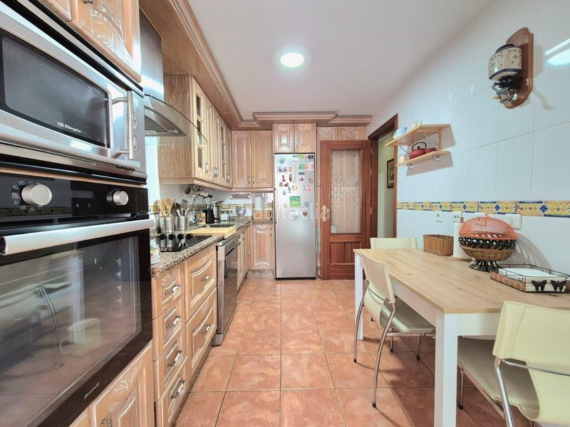 Foto a460905d-4775-4ee7-8d4c-a3185c62d398. Pis amb aparcament a Centro Estepona