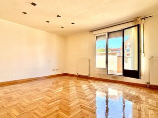 Penthouse  Calle florinda la cava. Ático en pizarrales, junto a la carretera de ledesma!