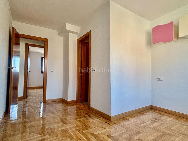 Foto ba499e0d-abda-4d2f-9bb1-240f9e023420. Àtic amb calefacció aparcament a Pizarrales Salamanca