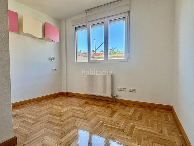 Foto fb26d060-8ceb-40de-9a09-1634d26de300. Àtic amb calefacció aparcament a Pizarrales Salamanca