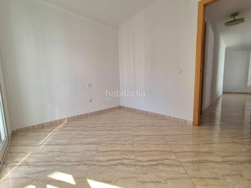 Foto b22f8987-d27d-433d-800e-85e8b61a0a56. Pis a Centro Estepona