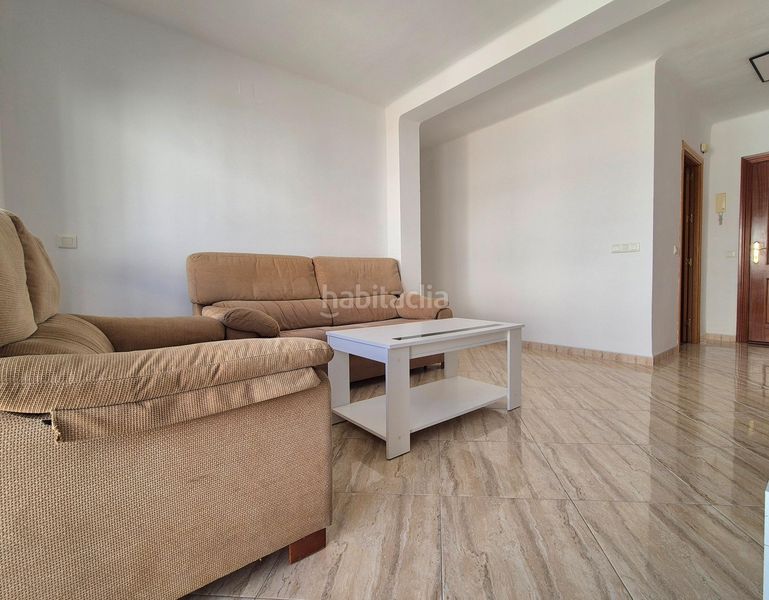 Foto f3d52fd3-9649-4155-ad56-c30612fb36a0. Pis a Centro Estepona