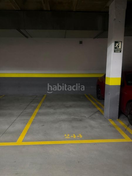Foto a6717a25-ec1e-41d6-8a95-8f4b8028b6c5. Aparcament cotxe a Las Tablas Madrid