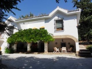 Chalet in Zuheros. Espectacular villa en zuheros, córdoba