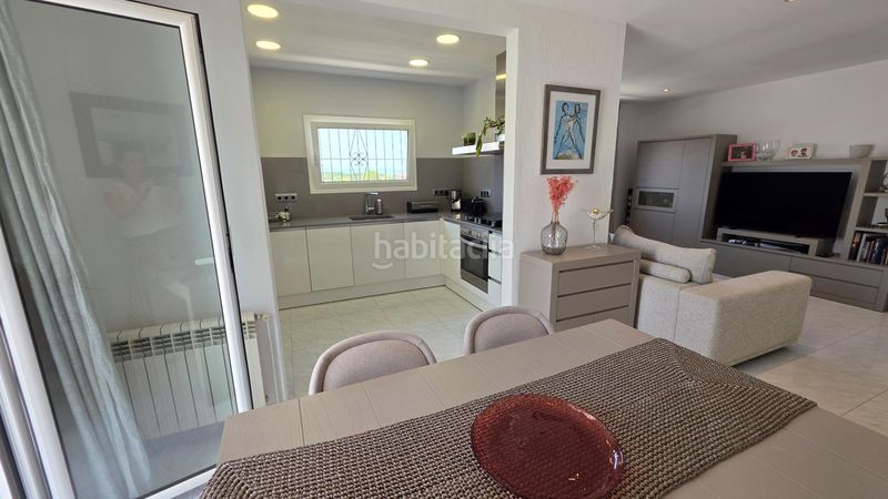 Foto 31e89870-2c98-4f15-b504-3c07475e9c24. Casa amb calefacció aparcament piscina a Port - La Clota - Puig Sec Escala (L´)