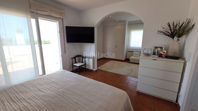 Foto 8c690f06-fbca-4f22-b733-8a3669c0466a. Casa amb calefacció aparcament piscina a Port - La Clota - Puig Sec Escala (L´)