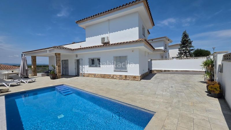 Foto de2c039c-7989-493e-9622-2fd16d80731f. Casa amb calefacció aparcament piscina a Port - La Clota - Puig Sec Escala (L´)
