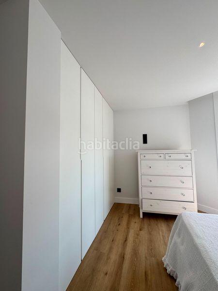 Foto a87cd978-fd59-4638-9270-3e04f16e72b4. Pis amb aparcament a Marín