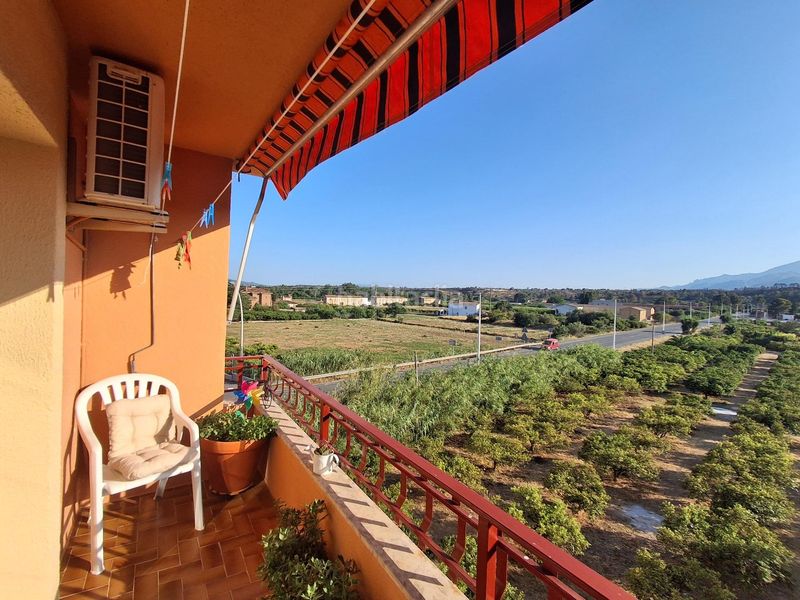 Foto 86bf2a34-805a-4346-9942-3d319530cdd7. Apartament a terres de l'ebre de les 1 a Xerta
