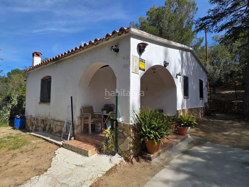 Foto eca1b0a5-45b7-4c0e-8264-4974664fdcdc. Finca rústica a Almoster