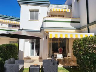 Casa adossada a El Velerín