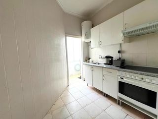 Appartement  Salvador perles. Piso de tres habitaciones en sant marcelí, valencia