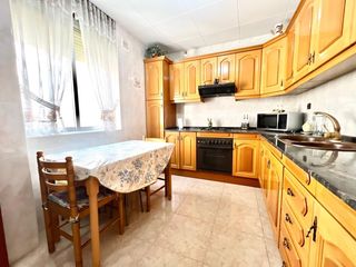 Appartement  Pere gran marca de. Amplio piso de 101m2 en la canonja