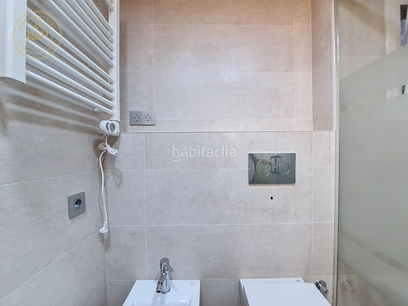 Foto 8462563e-4fd7-43d7-8a93-682281245f7b. Pis a Barri de les Corts Barcelona