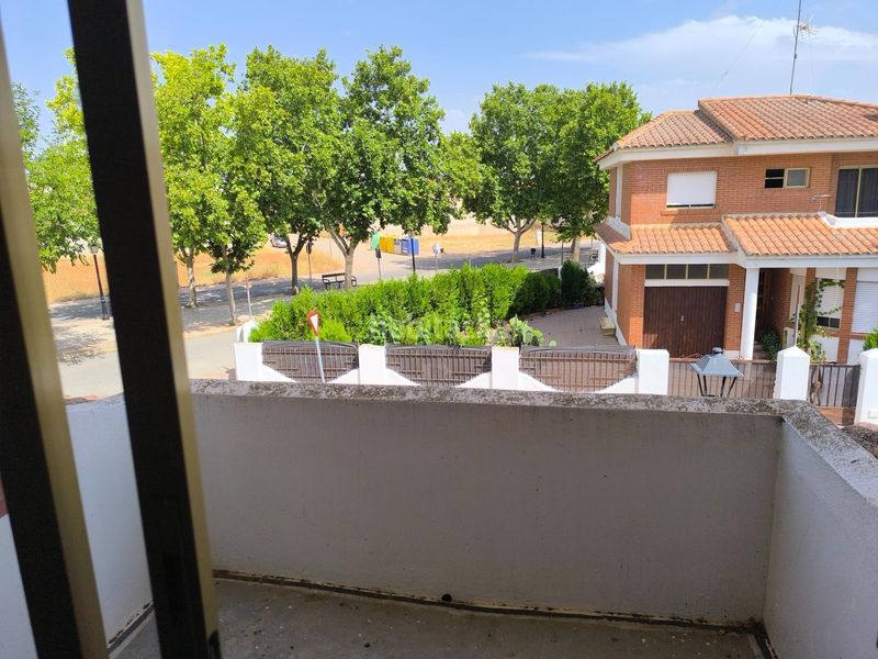 Foto d83b4882-7888-46ae-88ee-6c7eac922e2c. Casa amb calefacció aparcament a Madrigueras