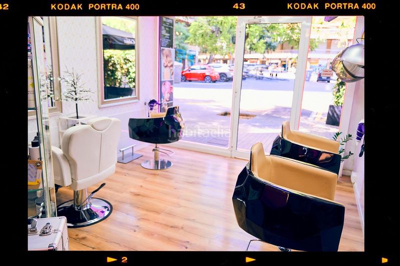 Foto 218b2e47-ff5d-4e64-b873-5c1598a3e9cd. Local comercial a Sant Antoni Barcelona