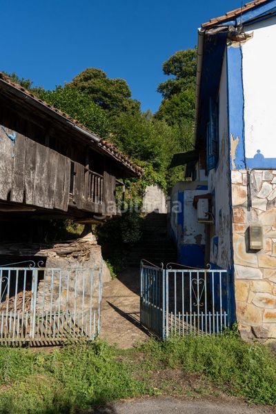Foto 9f197db1-c48d-48c2-aa3f-b4969562bce6. Chalet en lugar san bartolomé chalet independiente con hórreo tradicional en san bartolomé en Pravia