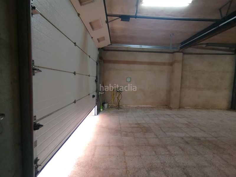 Foto 300fa844-2c6e-4078-9276-9a44693e1486. Edificio in Aielo de Malferit