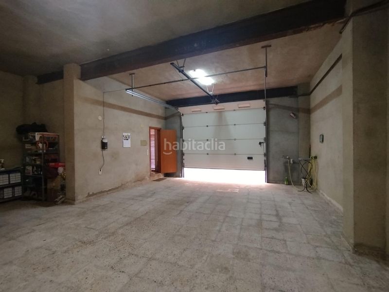 Foto adf8363b-2e83-47c4-9961-5c3b25b0ead5. Edificio in Aielo de Malferit