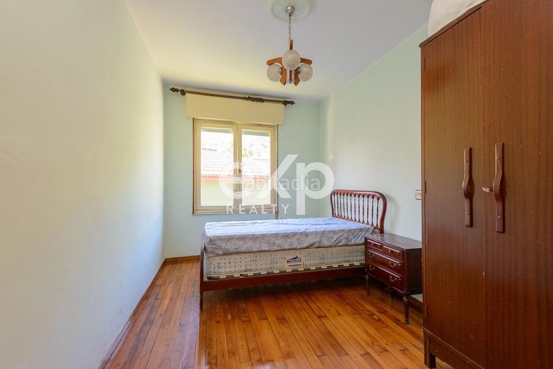 Foto 10723cef-c956-4376-a6c2-71871ccfbfbb. Haus in lugar lugar vega ciego 26 in Lena