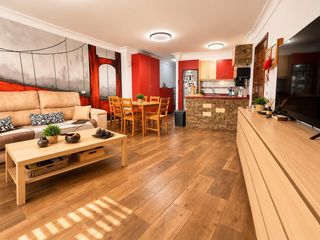 Appartement  Calle del párroco andrés de la nuez. Magnífico piso de tres habitaciones con garaje en ingenio