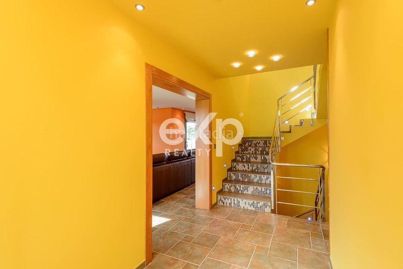 Foto 71369879-d411-4571-8a0d-ad4b3af5c365. Casa amb aparcament piscina a Leorio Gijón