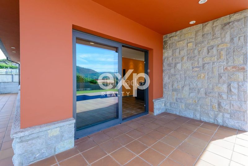 Foto 77b77c34-717f-4083-a0fb-b96d2a97509d. Casa amb aparcament piscina a Leorio Gijón