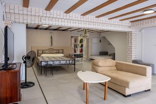 Maison  Calle san antonio. Gran casa con jardín en la ciudad de torreblanca con múltiples p