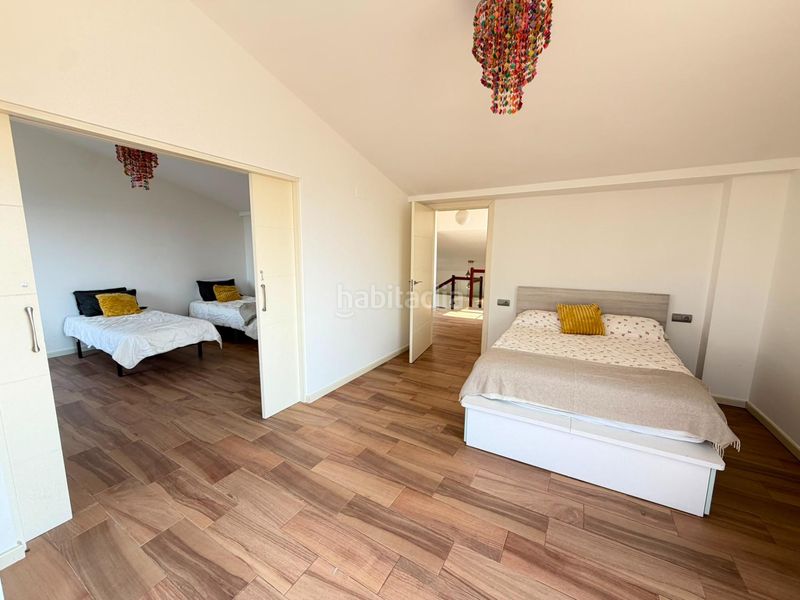 Foto a7c7eeee-4068-4915-9bd8-8540a9c9ecbc. Xalet amb aparcament piscina a Ampolla (L´)