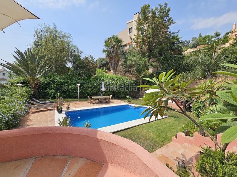 Foto 4297494c-9535-42a6-9f4a-0f4b8fa89410. Xalet amb calefacció aparcament piscina a Pinares de San Antón Málaga