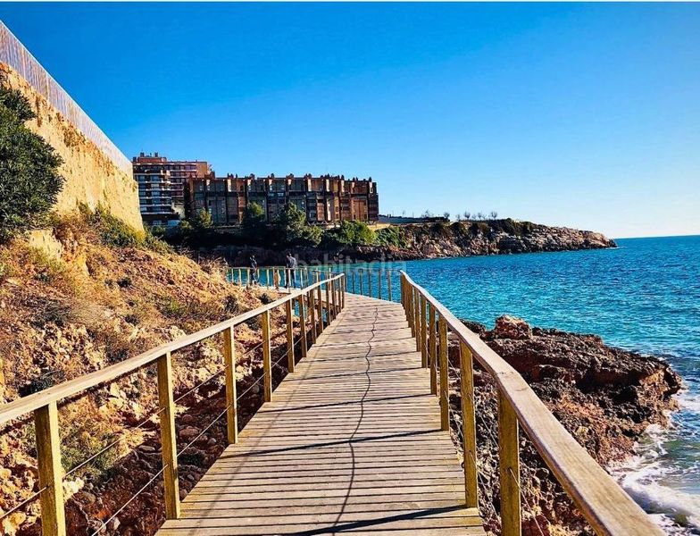 Foto cbac4a4a-000c-4b39-a244-602f866450fa. Pis amb calefacció aparcament piscina a Mar i Camp - Platja dels Capellans Salou
