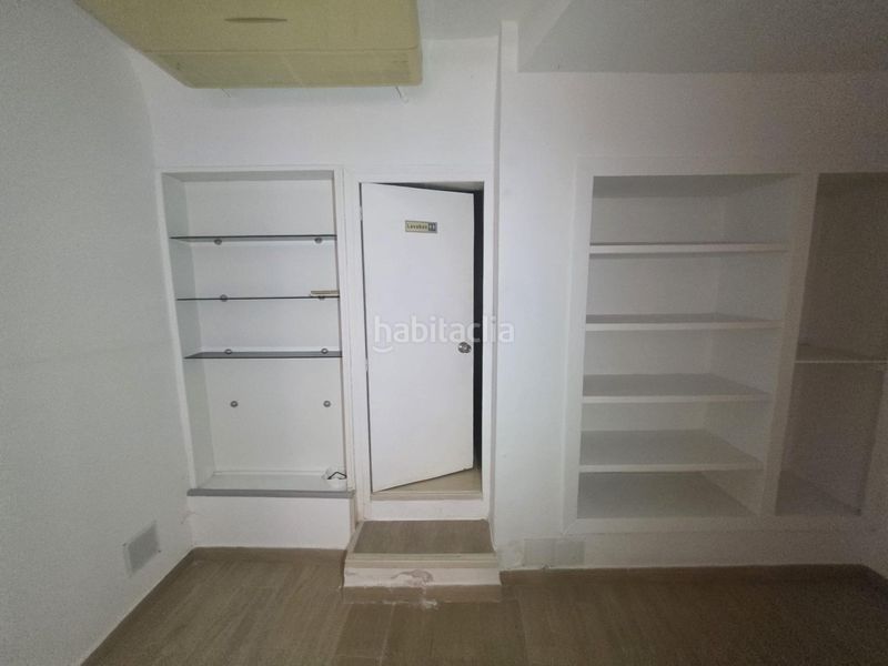 Foto f3845ee5-eb62-42ed-bdf2-0fb809d6a042. Local comercial a Centre Reus