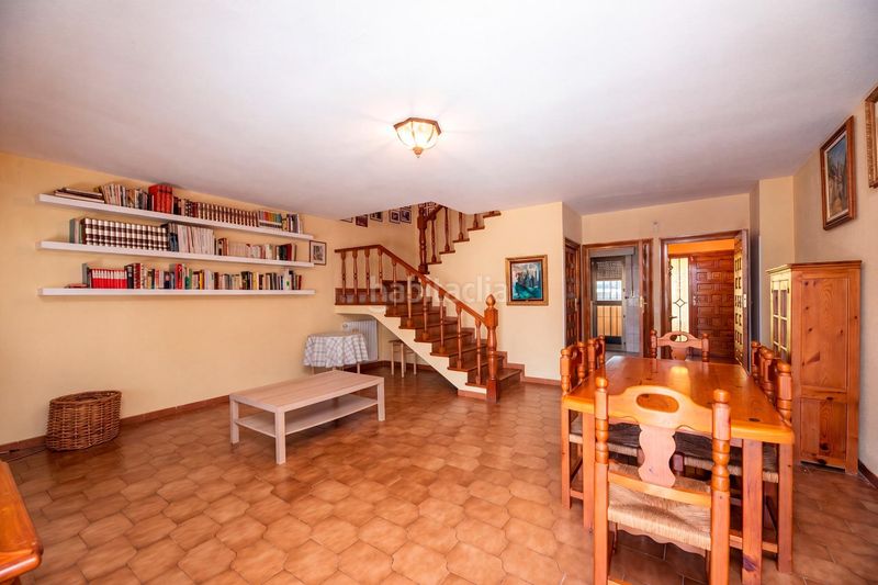 Foto 625285ef-d786-4a51-939f-6af514acc271. Casa adossada amb calefacció aparcament a Colonia Torrelodones