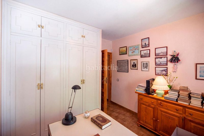 Foto dfd7bce9-e212-40d7-b0fe-e910fafe7fba. Casa adossada amb calefacció aparcament a Colonia Torrelodones