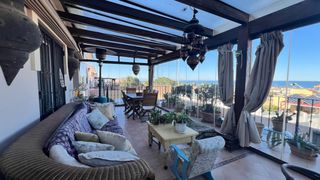 Haus  Calle pantano alarcon-urrutias 44. Espectacular chalet independiente en los urrutias con vistas al