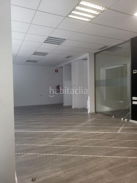Foto 64a0b5b7-8638-48b7-9dbe-24c72bc172e8. Alquiler local comercial bonito y amplio local en perfecto estado para comercio u oficinas en Alaquàs
