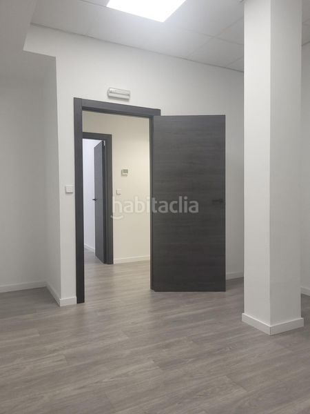 Foto e13c688d-9a84-4a35-8857-4fc180e89659. Alquiler local comercial bonito y amplio local en perfecto estado para comercio u oficinas en Alaquàs
