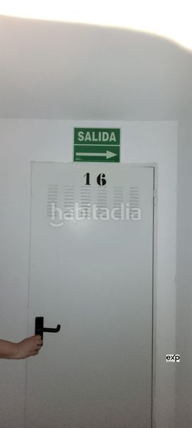 Foto 27a9b162-2d16-4b1e-b48c-d58218fbf15d. Pis amb calefacció aparcament piscina a Foz