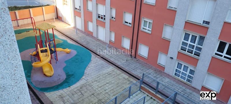 Foto c8cde669-0fd2-4d00-a678-04e0fa93d817. Pis amb calefacció aparcament piscina a Foz