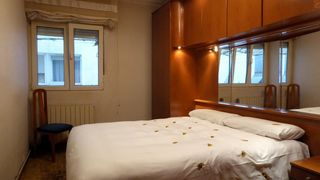 Pis a Calle de las maestras/maistren kalea 10. Hazla tuya por dentro y estrena edificio por fuera
