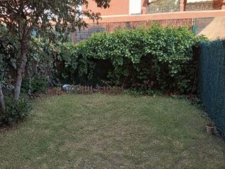 Etagenwohnung  Fray luis de leon. Magnífico piso bajo con jardín privado en urbanización cerrada d