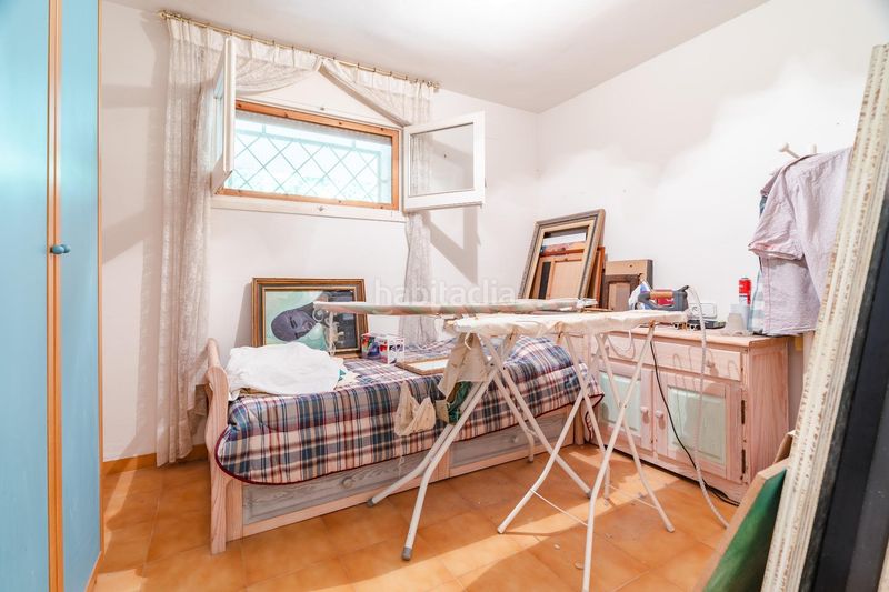 Foto fe0ae8d3-0e43-431d-b4d4-0d541585ef0c. Xalet a travessera dalt 6 a Móra d´Ebre