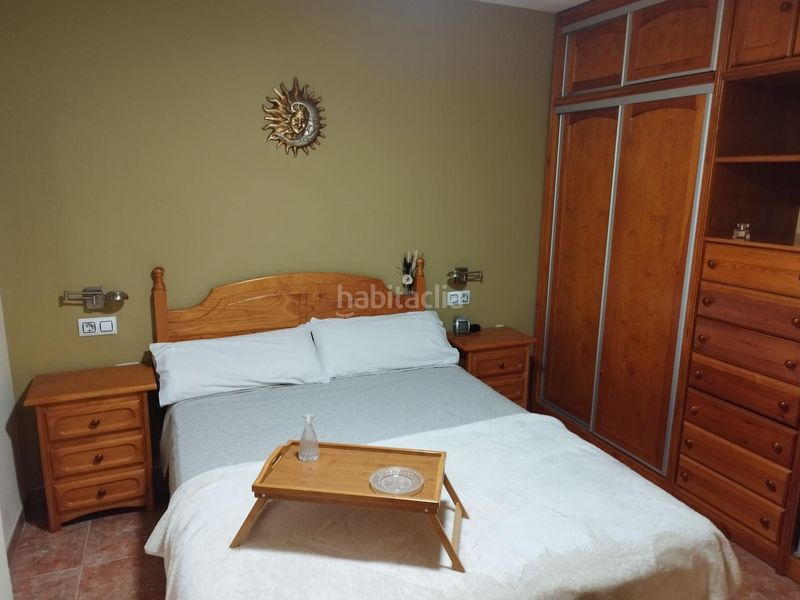 Foto dceb0494-fc31-4940-9d5a-f593fb677175. Casa amb aparcament a Benifallet