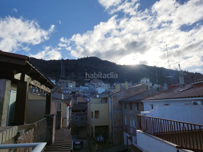 Foto f34b0acf-ee88-4cbc-bf67-b0fbca8ea330. Casa amb aparcament a Benifallet