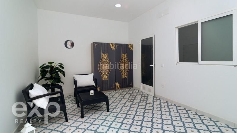 Foto c7c6fcbb-72a3-4019-91c8-74b22716a602. Casa amb aparcament a Algemesí